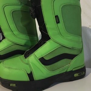 Mens Vans Snowboard boots